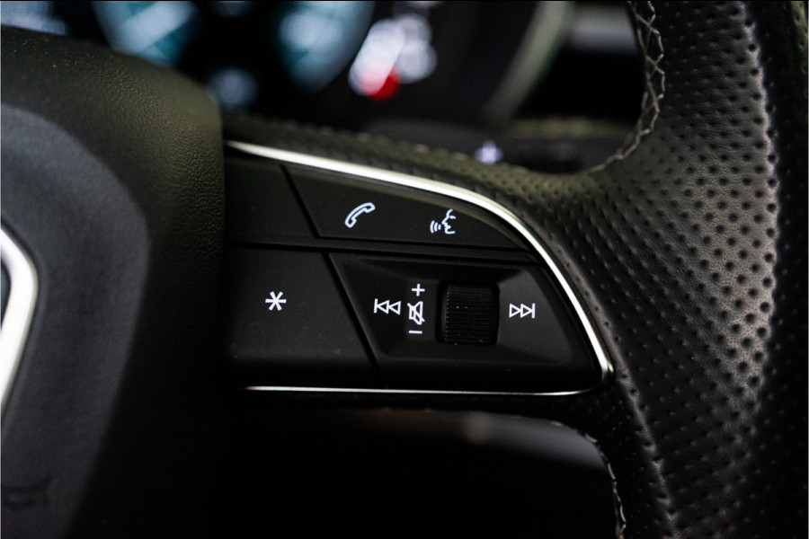 Audi Q3 Sportback 45 TFSI e S Edition 245PK | Pano | Sonos | Trekhaak | Sfeer | VOL! 12 MND Garantie