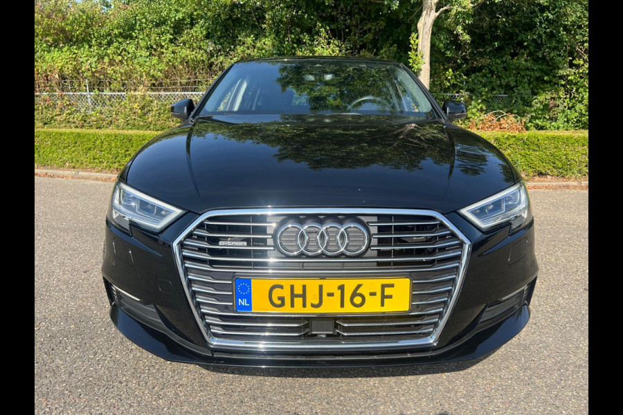 Audi A3 Sportback 40 TFSI e-tron S-tronic Plug in Hybrid Cruise control Navigatie Camera
