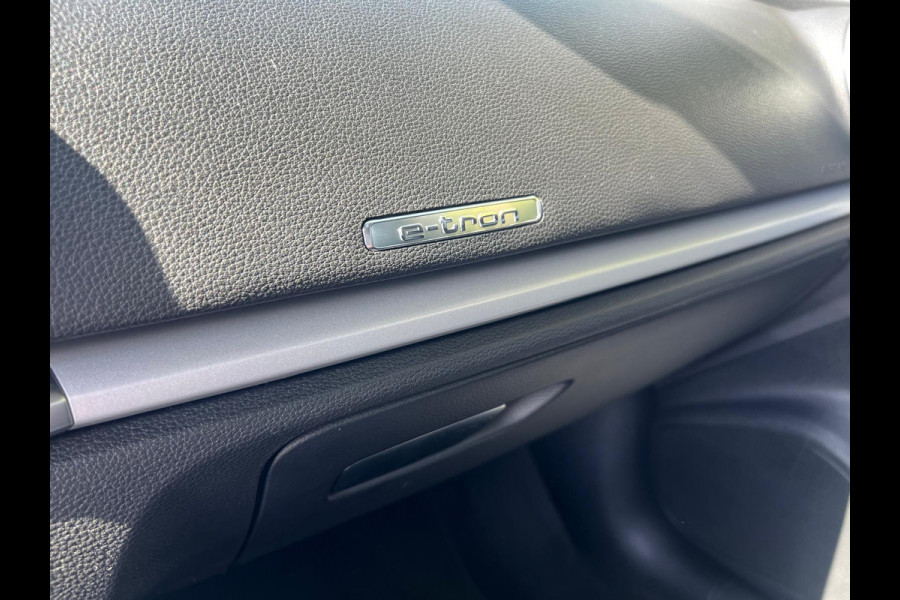 Audi A3 Sportback 40 TFSI e-tron S-tronic Plug in Hybrid Cruise control Navigatie Camera
