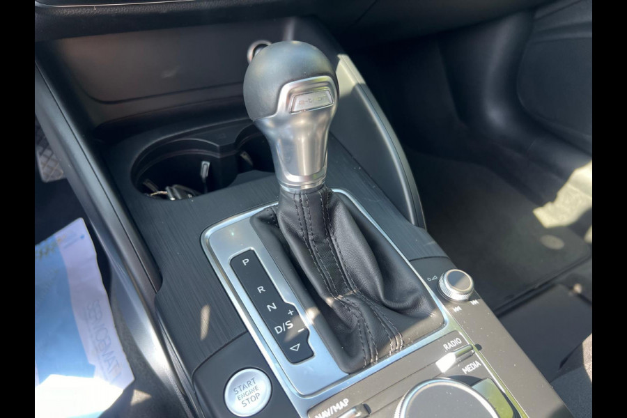 Audi A3 Sportback 40 TFSI e-tron S-tronic Plug in Hybrid Cruise control Navigatie Camera
