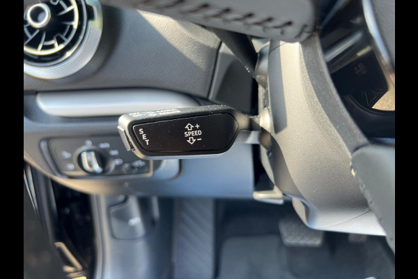 Audi A3 Sportback 40 TFSI e-tron S-tronic Plug in Hybrid Cruise control Navigatie Camera