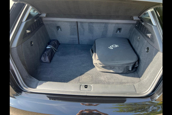 Audi A3 Sportback 40 TFSI e-tron S-tronic Plug in Hybrid Cruise control Navigatie Camera