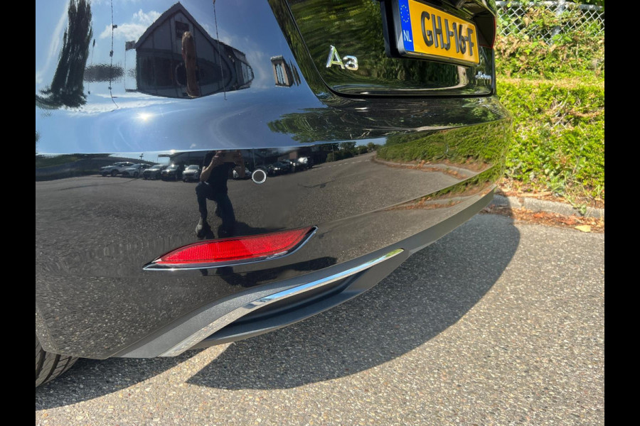 Audi A3 Sportback 40 TFSI e-tron S-tronic Plug in Hybrid Cruise control Navigatie Camera