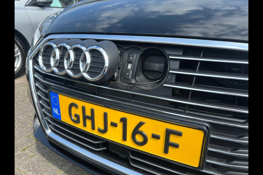 Audi A3 Sportback 40 TFSI e-tron S-tronic Plug in Hybrid Cruise control Navigatie Camera
