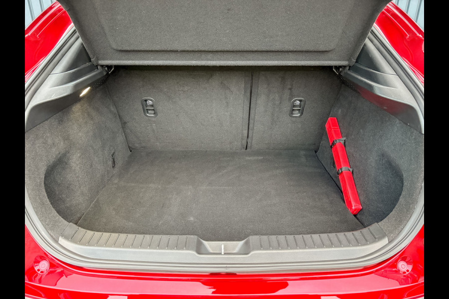 Mazda CX-30 2.0 e-SkyActiv-X M Hybrid Luxury | Leder | Stoelgeheugen | Bose | Head Up | Stoel & Stuur verw. | Prijs Rijklaar!!