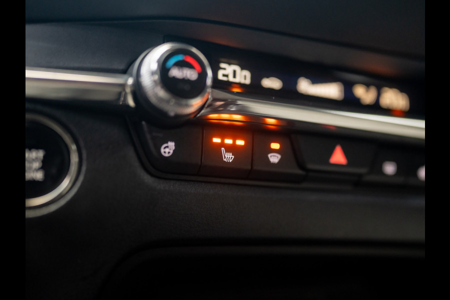 Mazda CX-30 2.0 e-SkyActiv-X M Hybrid Luxury | Leder | Stoelgeheugen | Bose | Head Up | Stoel & Stuur verw. | Prijs Rijklaar!!