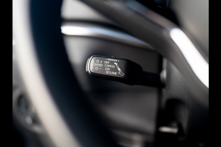 Škoda Karoq 1.5 TSI ACT Business Edition Plus | Elk. A-klep | Camera | Adapt. Cr. | Prijs Rijklaar!!