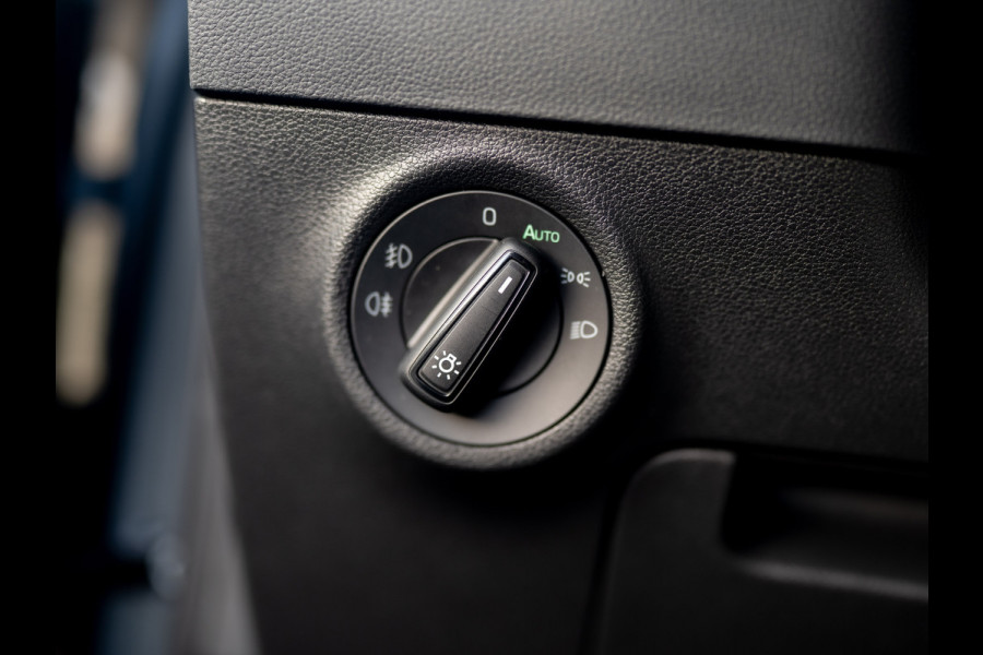 Škoda Karoq 1.5 TSI ACT Business Edition Plus | Elk. A-klep | Camera | Adapt. Cr. | Prijs Rijklaar!!