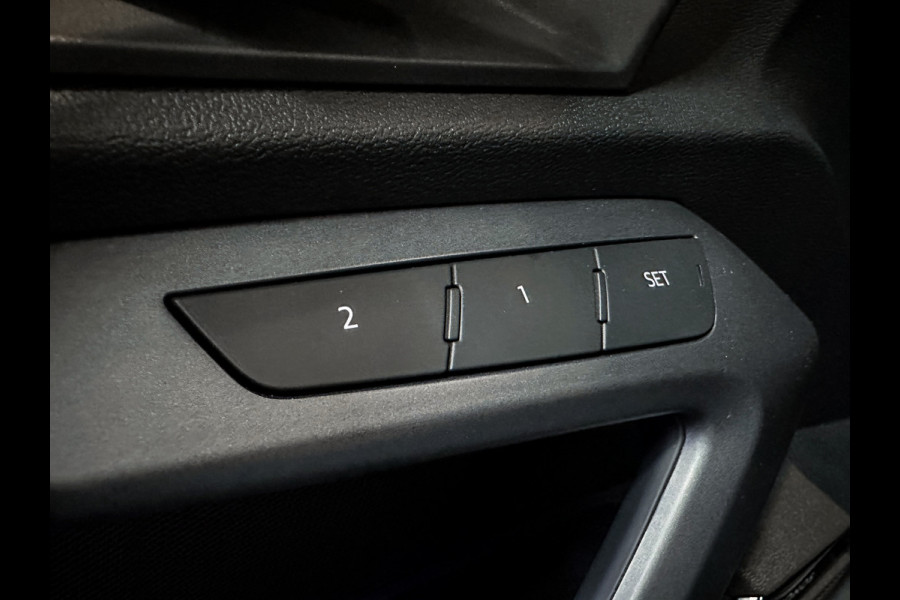 Audi S3 Sportback 2.0 TFSI S3 quattro Akrapovic |SONOS|RS-Seats|Leder|Panorama