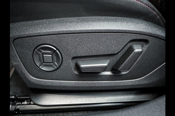 Audi S3 Sportback 2.0 TFSI S3 quattro Akrapovic |SONOS|RS-Seats|Leder|Panorama