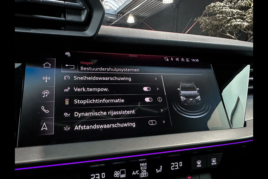 Audi S3 Sportback 2.0 TFSI S3 quattro Akrapovic |SONOS|RS-Seats|Leder|Panorama