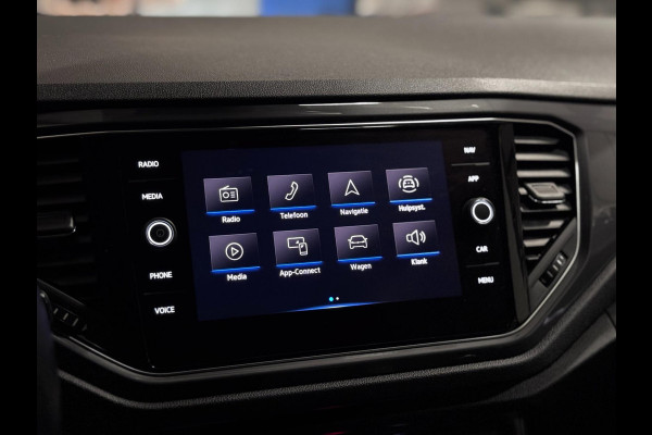 Volkswagen T-Roc 1.5 TSI 3X R-LINE | PANO | VIRTUAL | LED | LANE ASS. | VOL!