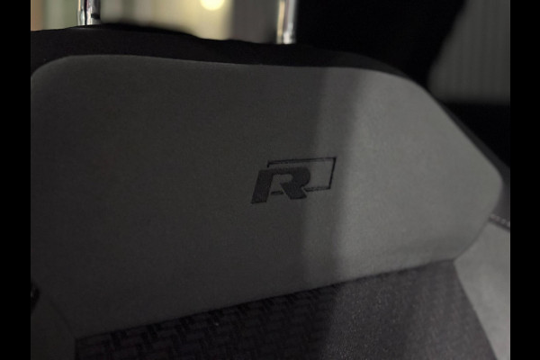 Volkswagen T-Roc 1.5 TSI 3X R-LINE | PANO | VIRTUAL | LED | LANE ASS. | VOL!