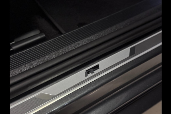 Volkswagen T-Roc 1.5 TSI 3X R-LINE | PANO | VIRTUAL | LED | LANE ASS. | VOL!