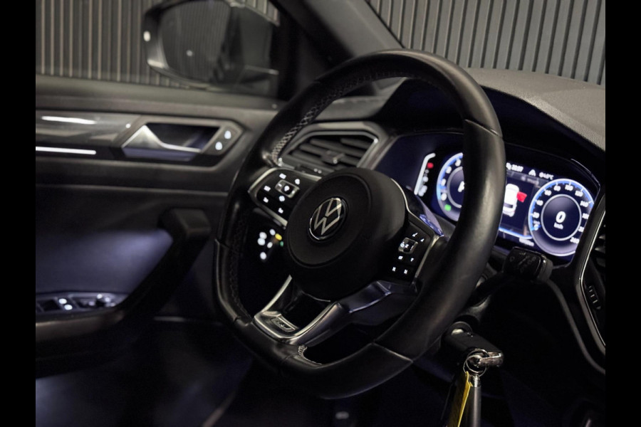 Volkswagen T-Roc 1.5 TSI 3X R-LINE | PANO | VIRTUAL | LED | LANE ASS. | VOL!