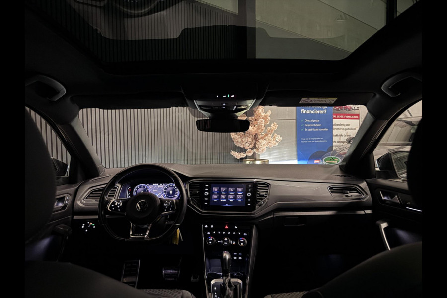 Volkswagen T-Roc 1.5 TSI 3X R-LINE | PANO | VIRTUAL | LED | LANE ASS. | VOL!