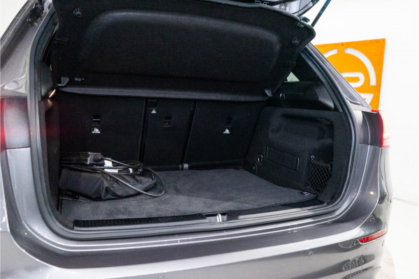 Mercedes-Benz B-Klasse 250 e AMG 218PK | NL AUTO+NAP | Pano | Memory | Burmester | Sfeer | Trekhaak | VOL! 12 MND Garantie
