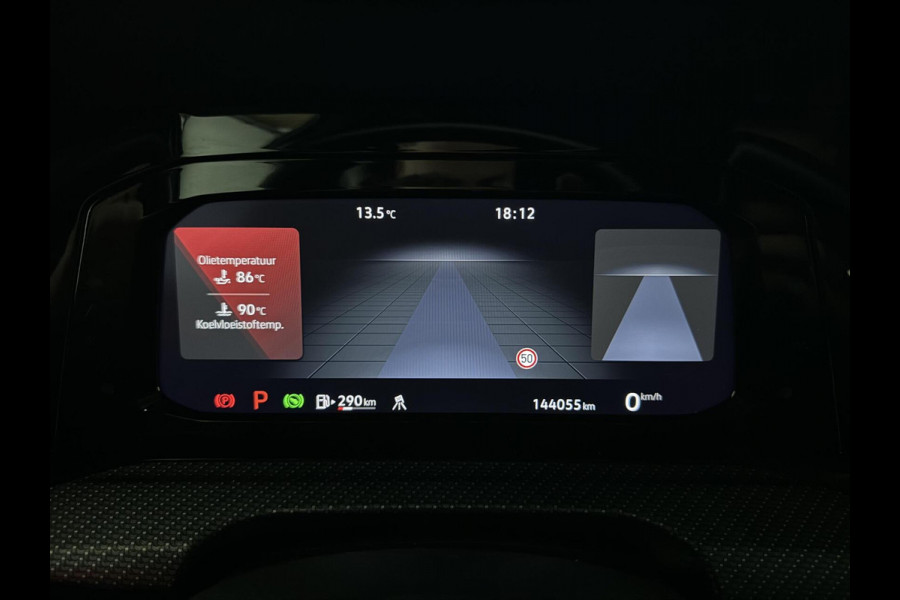 Volkswagen Golf 1.5 eTSI R-Line Pano Harman/Kardon Carplay Sfeer