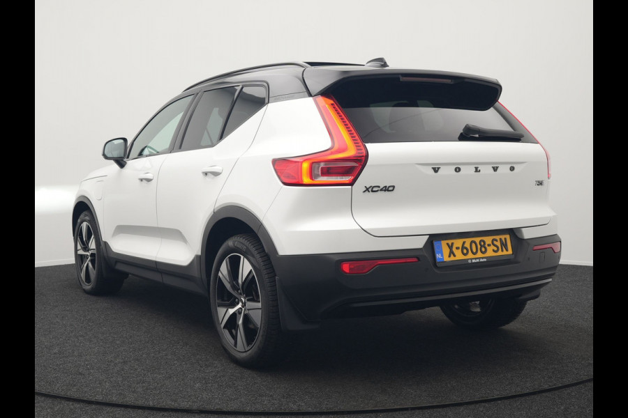 Volvo XC40 T5 Recharge R-Design Polestar Engineered Plug In Hybrid PHEV | Trekhaak Af Fabriek | Panodak | Camera | Harman / Kardon | Alcantara Sportstoelen & Stuur Verwarmd | Apple Carplay | 19"L.M | Navigatie | DAB |
