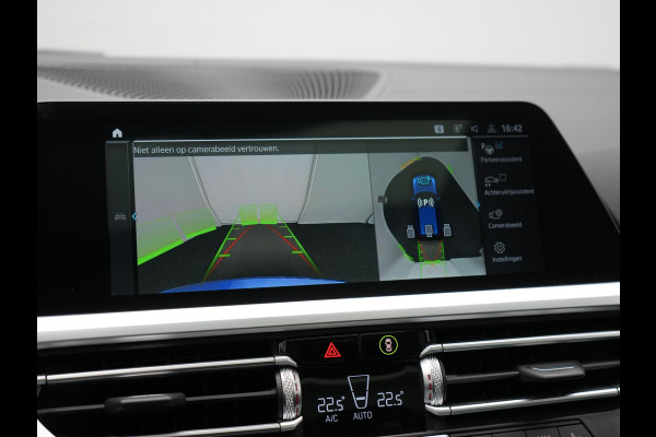 BMW 3 Serie Touring 330e M Sport Plug In Hybrid 293pk Dealer O.H. PHEV | Panodak | Head Up | 360 Camera | Adaptive Cruise | Harman & Kardon | Nappa Lederen Sportstoelen Memory & Verwarmd | Adaptief Onderstel | Laser LED | Apple Carplay | Sfeerverlichting |