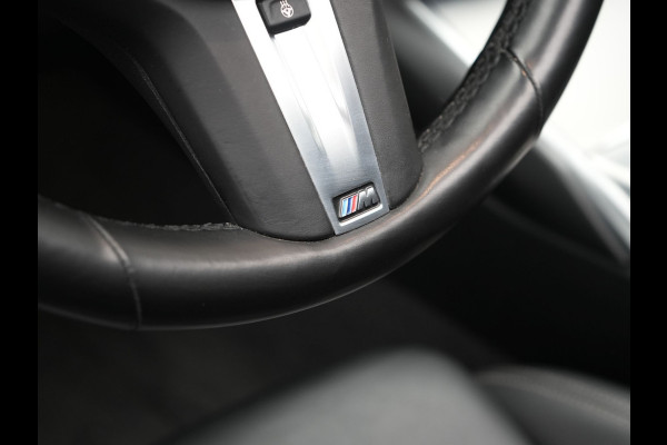 BMW 3 Serie Touring 330e M Sport Plug In Hybrid 293pk Dealer O.H. PHEV | Panodak | Head Up | 360 Camera | Adaptive Cruise | Harman & Kardon | Nappa Lederen Sportstoelen Memory & Verwarmd | Adaptief Onderstel | Laser LED | Apple Carplay | Sfeerverlichting |