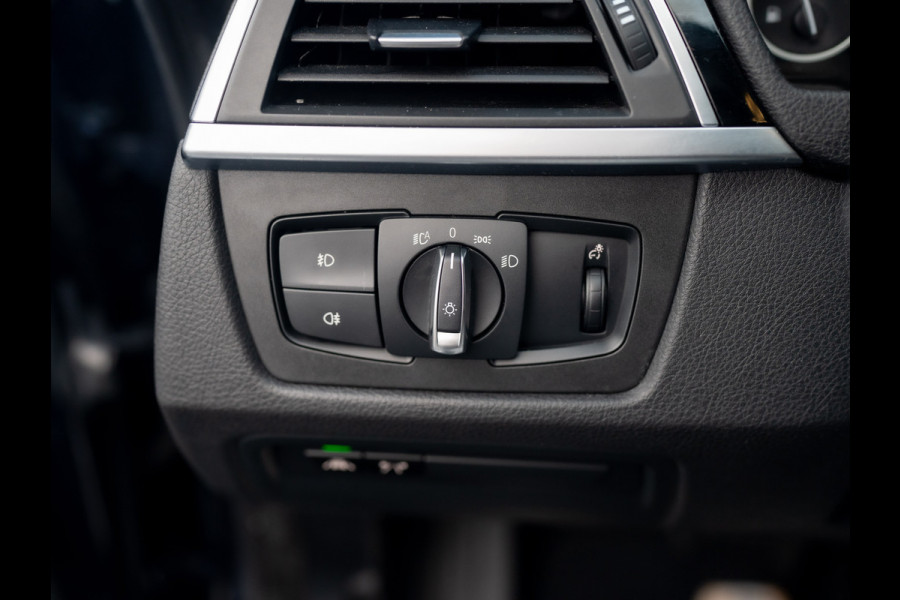 BMW 3-serie Gran Turismo | Apple Carplay | Head Up | Keyless | 320i Executive Prijs Rijklaar!!