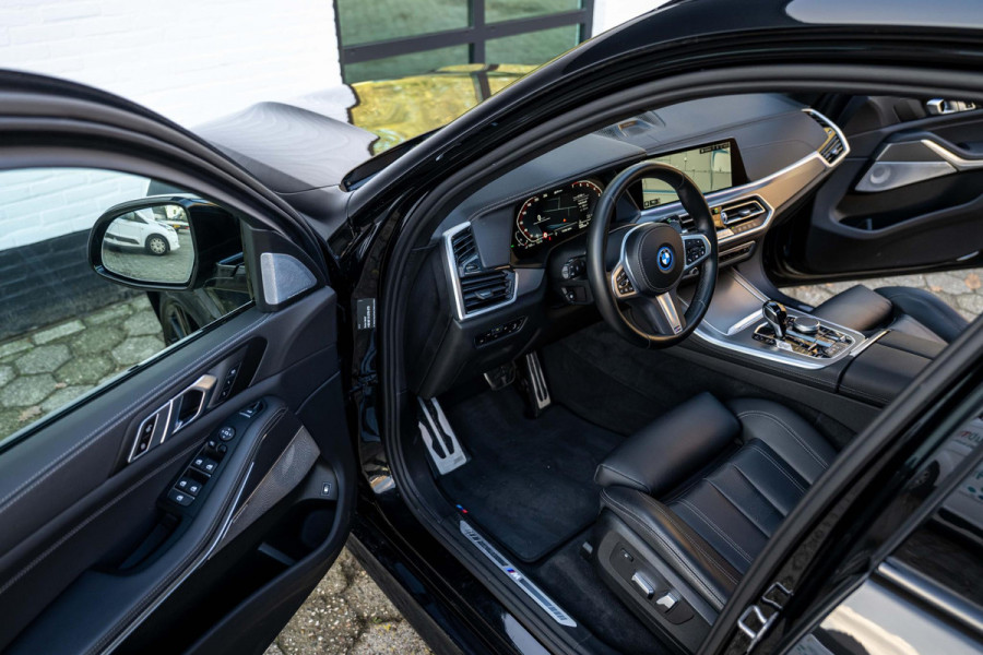 BMW X5 xDrive45e M-Sport Laser Bowers & Wilkins Trekhaak