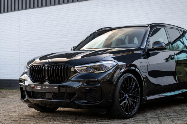 BMW X5 xDrive45e M-Sport Laser Bowers & Wilkins Trekhaak