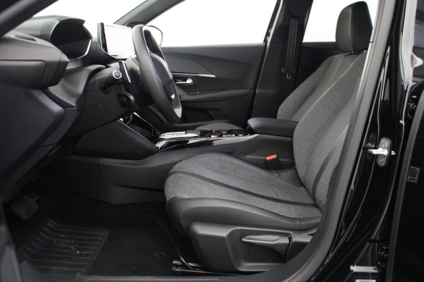Peugeot 2008 1.2 PureTech 130 Allure |Stoelverw.|Camera|Navi|