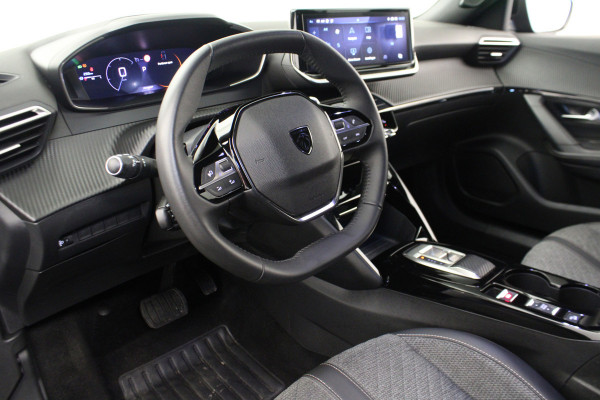 Peugeot 2008 1.2 PureTech 130 Allure |Stoelverw.|Camera|Navi|