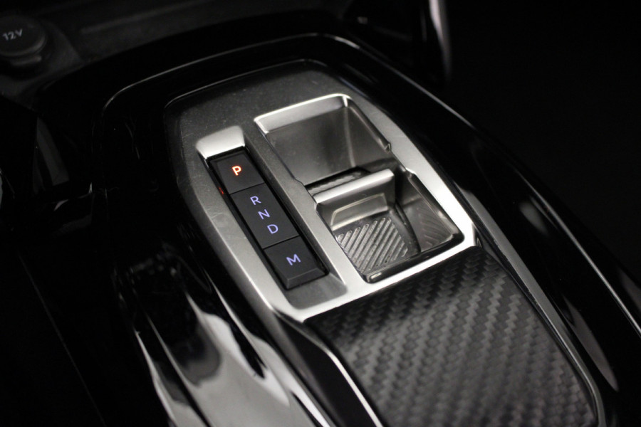 Peugeot 2008 1.2 PureTech 130 Allure |Stoelverw.|Camera|Navi|