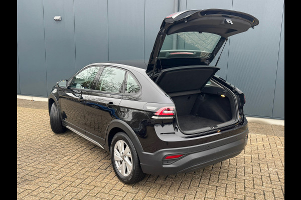 Volkswagen Taigo 1.0 TSI Life * Navigatie * Parkeersensoren * Adaptieve Cruise Control *