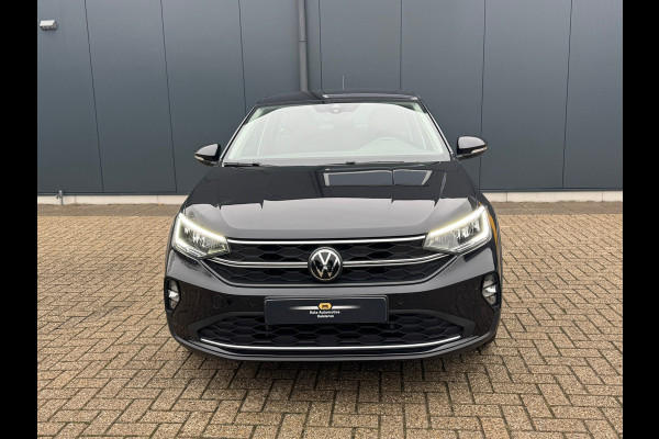 Volkswagen Taigo 1.0 TSI Life * Navigatie * Parkeersensoren * Adaptieve Cruise Control *