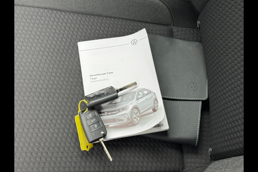 Volkswagen Taigo 1.0 TSI Life * Navigatie * Parkeersensoren * Adaptieve Cruise Control *
