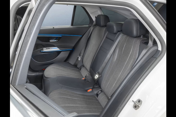 Mercedes-Benz E-Klasse Estate 300e AVANTGARDE ** DIG.LIGHT, PANORAMA, TREKH, MEM, AGILITY, 360 CAM, WINTER ** 1e EIG - UNFALLFREI - Ex MB ** ** INFORMEER OOK NAAR ONZE AANTREKKELIJKE FINANCIAL-LEASE TARIEVEN **