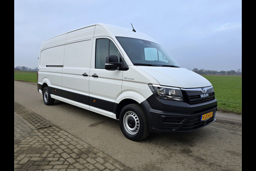Volkswagen Crafter 35 2.0 TDI L4 H3 - MAN TGE - - 140 Pk - Euro 6 - Airco - Cruise Control