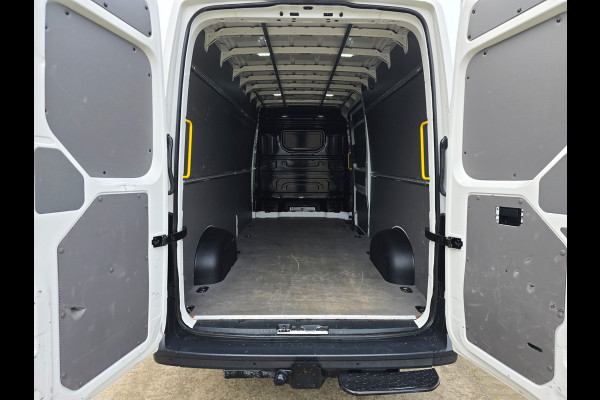 Volkswagen Crafter 35 2.0 TDI L4 H3 - MAN TGE - - 140 Pk - Euro 6 - Airco - Cruise Control