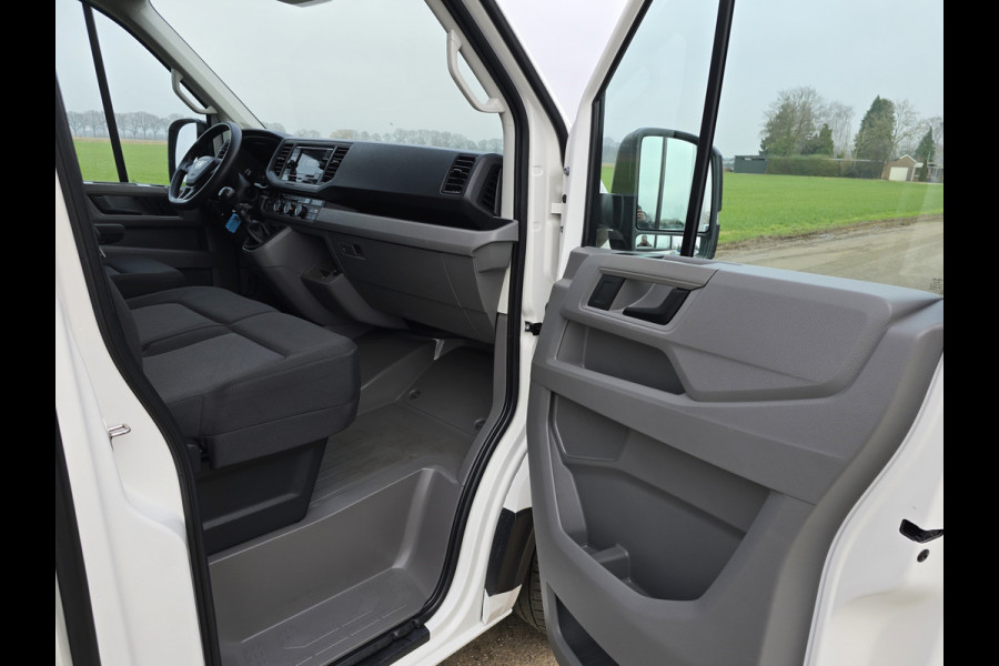 Volkswagen Crafter 35 2.0 TDI L4 H3 - MAN TGE - - 140 Pk - Euro 6 - Airco - Cruise Control