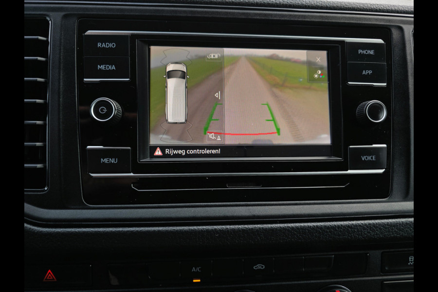 Volkswagen Crafter 35 2.0 TDI L4 H3 - MAN TGE - - 140 Pk - Euro 6 - Airco - Cruise Control