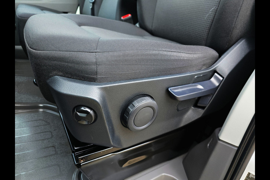 Volkswagen Crafter 35 2.0 TDI L4 H3 - MAN TGE - - 140 Pk - Euro 6 - Airco - Cruise Control