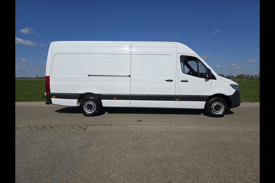 Mercedes-Benz Sprinter 315 1.9 CDI L3H2 RWD - 150 Pk - Euro 6 - RWD - MBUX - Camera - Airco - Cruise Control