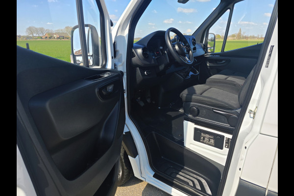 Mercedes-Benz Sprinter 315 1.9 CDI L3H2 RWD - 150 Pk - Euro 6 - RWD - MBUX - Camera - Airco - Cruise Control