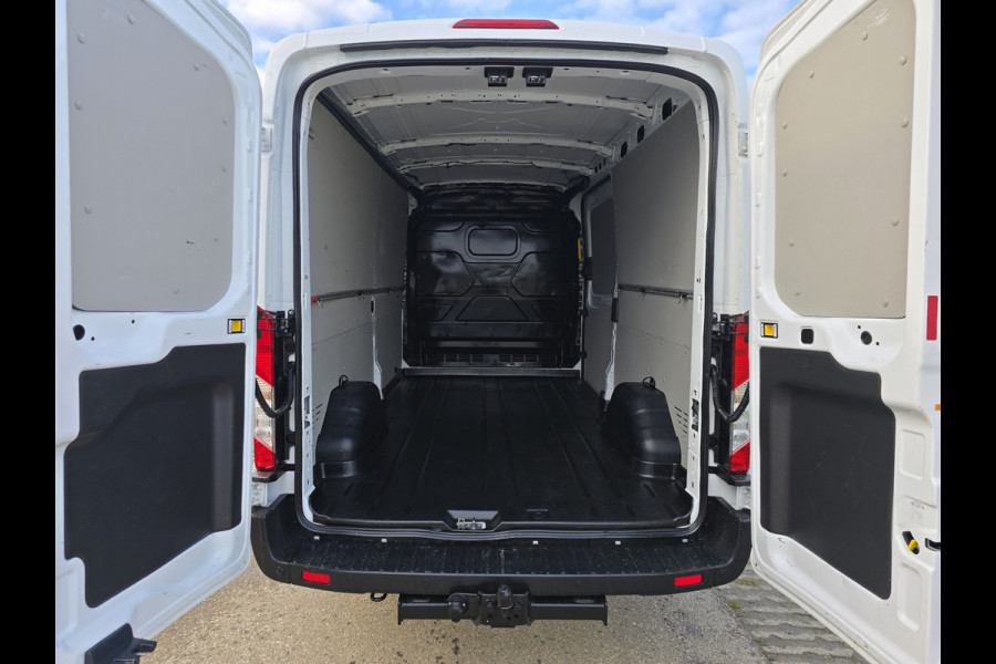 Ford Transit 350 2.0 TDCI L3 H2 Trend - 130 Pk - Euro 6 - Airco - Cruise Control - Parkeersens. V+A