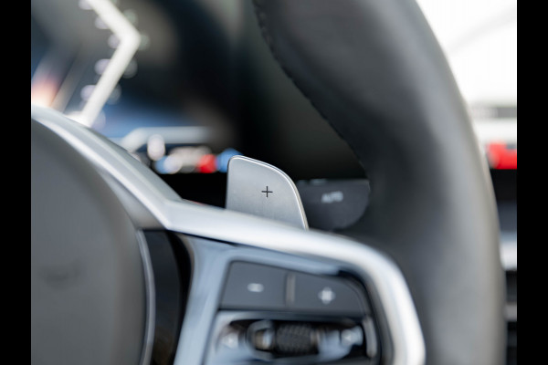 BMW 4 Serie Cabrio 430i xDrive - M-Sport - 19 inch - Stuurwiel Verwarming - Camera