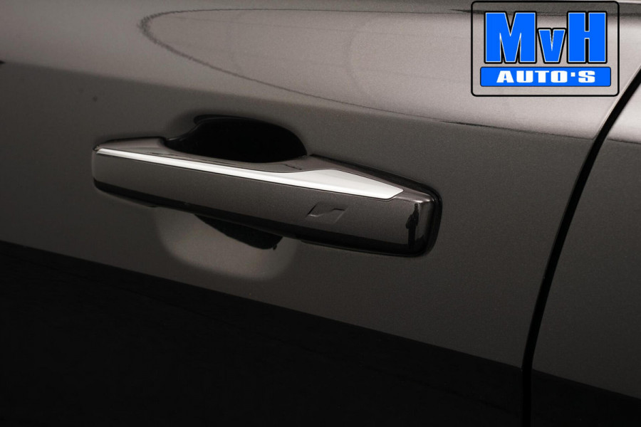 Lynk & Co 01 1.5 Hybride|FULL BLACK XL|ZWARTE.HEMEL|PANO|NAP