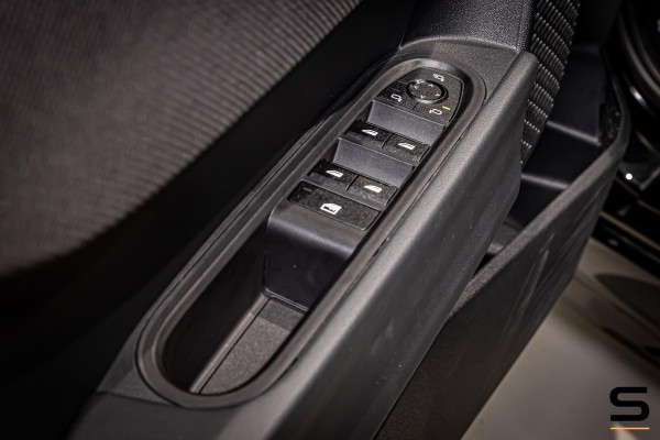 MINI Mini 1.5 Cooper C John Cooper Works M|Pano|HUD|Cam|Leder