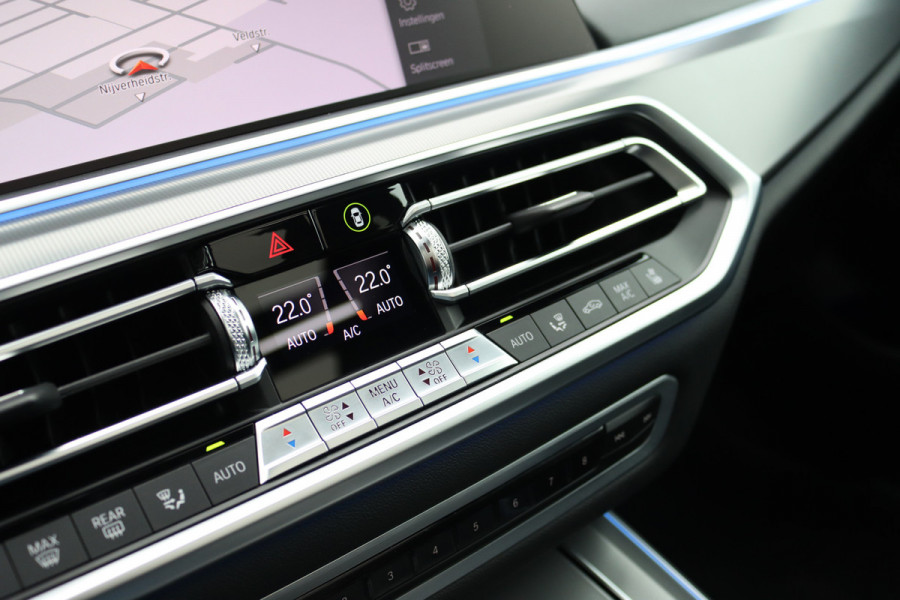 BMW X5 xDrive45e M-Sport High Executive | Luchtvering | Massage | Sky Lounge | Stoelventilatie | Memory | Soft-Close | Surround Camera | Harman/Kardon | Achterbank Verwarmd |