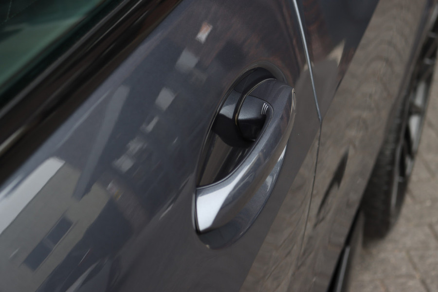 BMW X5 xDrive45e M-Sport High Executive | Luchtvering | Massage | Sky Lounge | Stoelventilatie | Memory | Soft-Close | Surround Camera | Harman/Kardon | Achterbank Verwarmd |