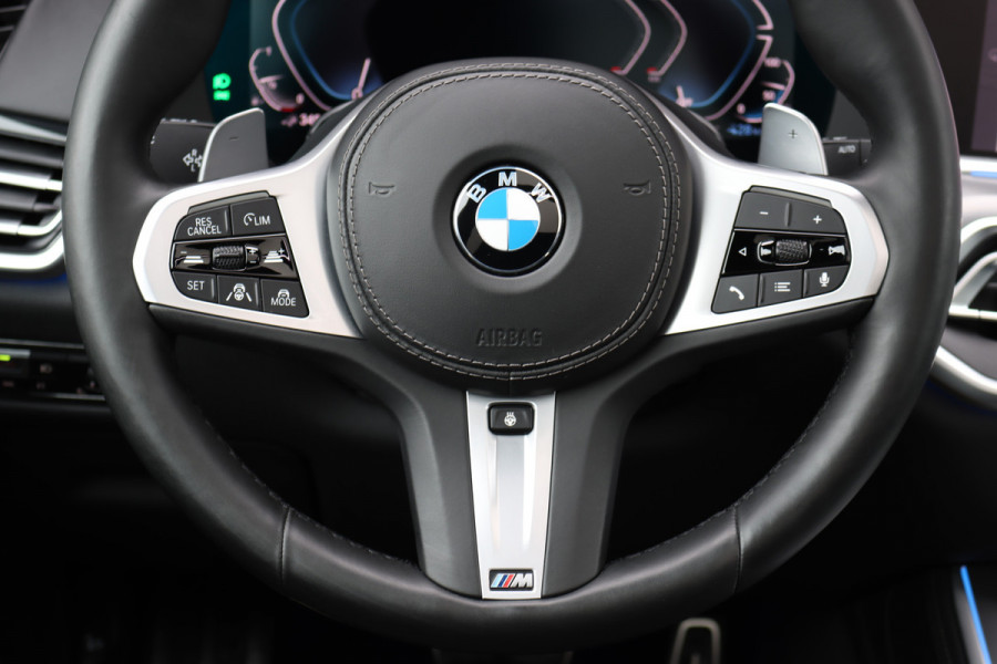 BMW X5 xDrive45e M-Sport High Executive | Luchtvering | Massage | Sky Lounge | Stoelventilatie | Memory | Soft-Close | Surround Camera | Harman/Kardon | Achterbank Verwarmd |