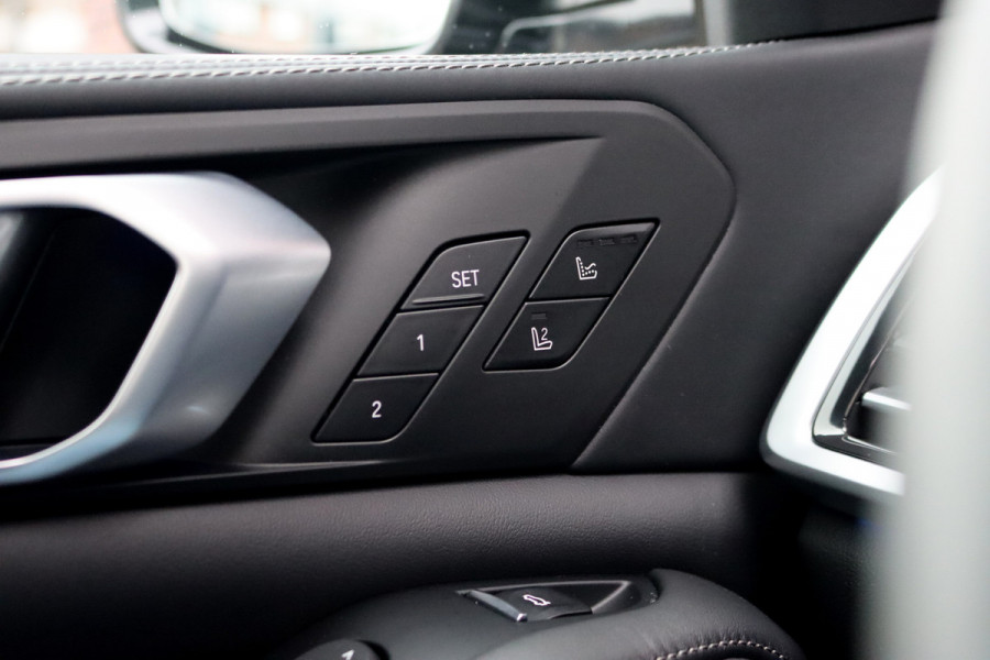 BMW X5 xDrive45e M-Sport High Executive | Luchtvering | Massage | Sky Lounge | Stoelventilatie | Memory | Soft-Close | Surround Camera | Harman/Kardon | Achterbank Verwarmd |